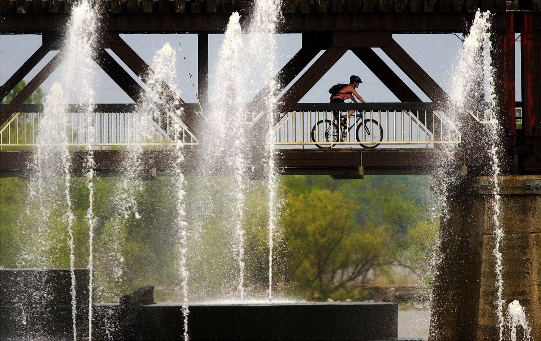 Arkansas River Pedestrian Bridge